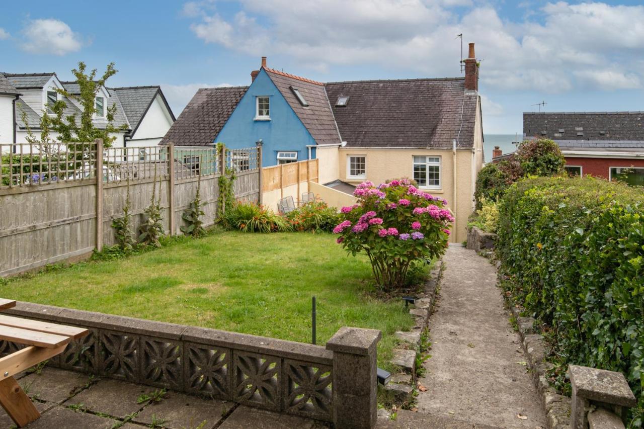 Ivydene - Beautiful Cottage, Stone Throw From Beach, Wonderful Sea Views Saundersfoot Exterior photo